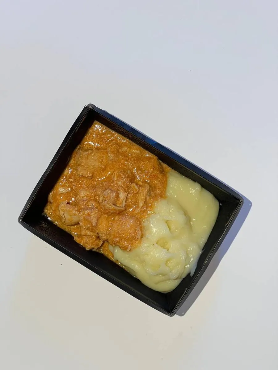 Гуляш из курице с пюре